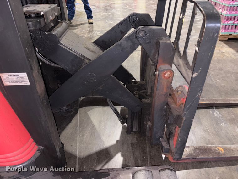 image for item FK1124 Raymond 750-R45TT reach truck