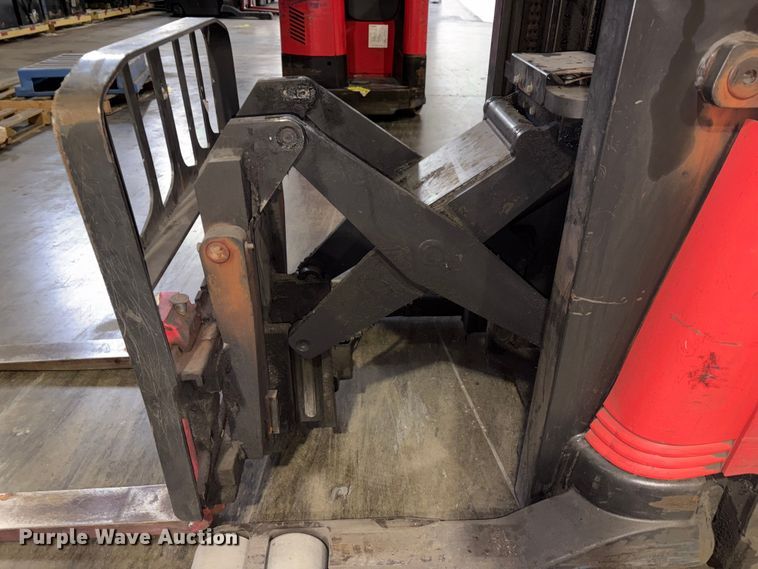 image for item FK1124 Raymond 750-R45TT reach truck