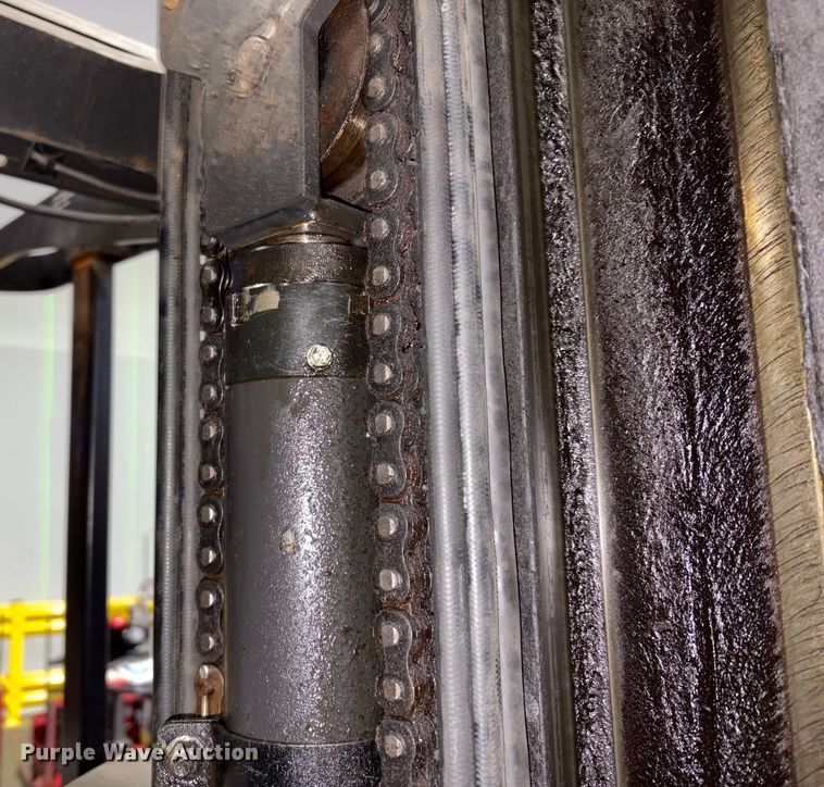 image for item FK1124 Raymond 750-R45TT reach truck