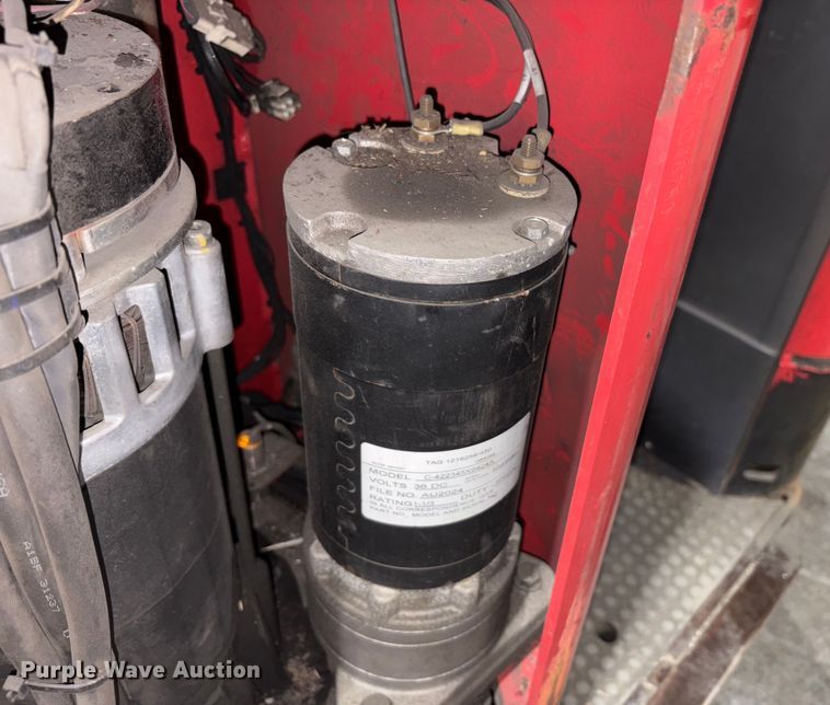 image for item FK1124 Raymond 750-R45TT reach truck