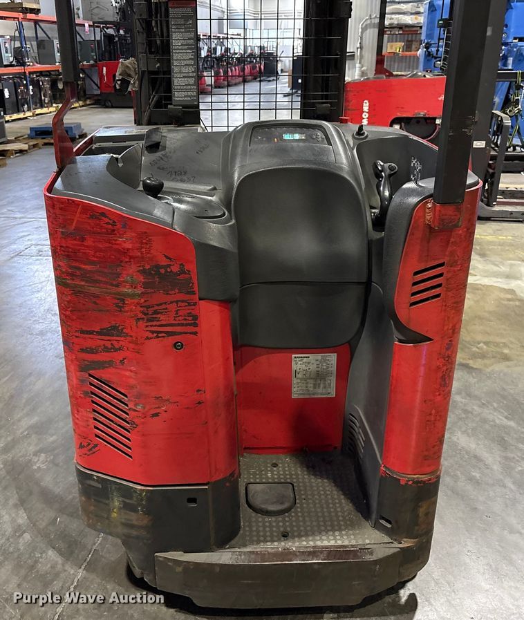 image for item FK1124 Raymond 750-R45TT reach truck