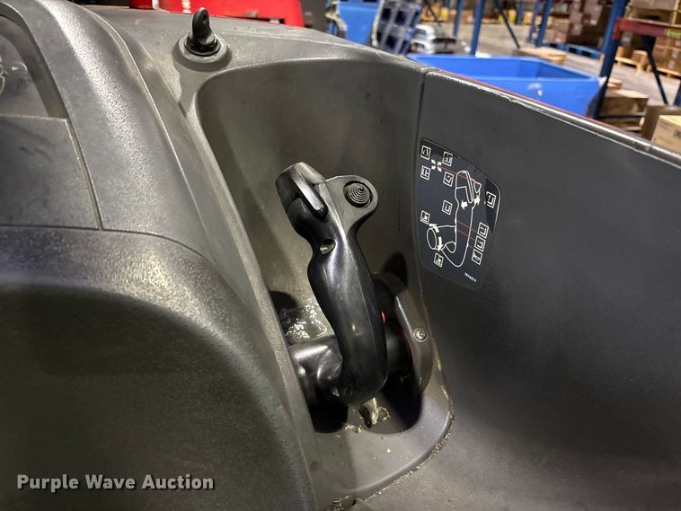 image for item FK1124 Raymond 750-R45TT reach truck