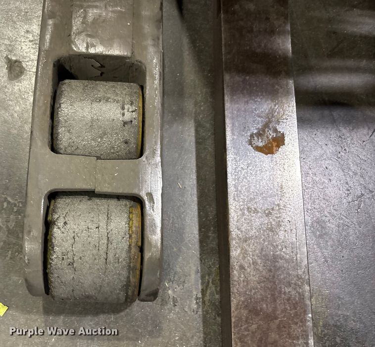 image for item FK1124 Raymond 750-R45TT reach truck