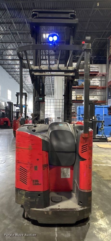 image for item FK1125 Raymond 750-R45TT reach truck