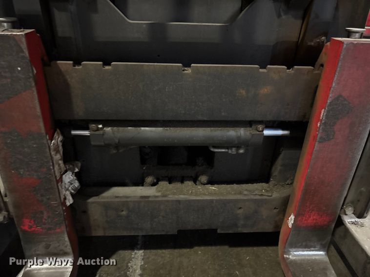 image for item FK1125 Raymond 750-R45TT reach truck