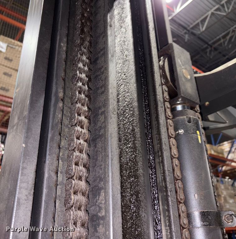 image for item FK1125 Raymond 750-R45TT reach truck