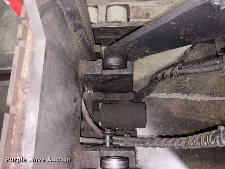 image for item FK1125 Raymond 750-R45TT reach truck