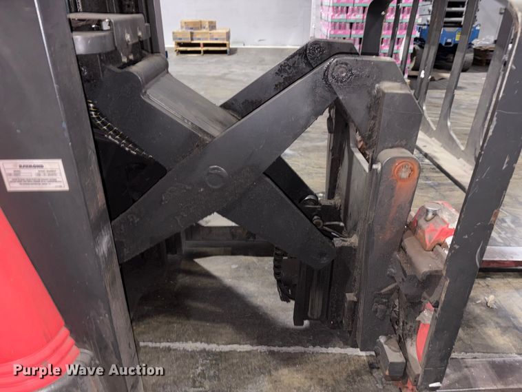 image for item FK1125 Raymond 750-R45TT reach truck