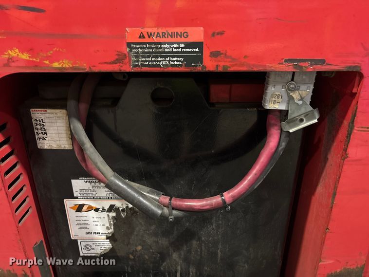 image for item FK1125 Raymond 750-R45TT reach truck