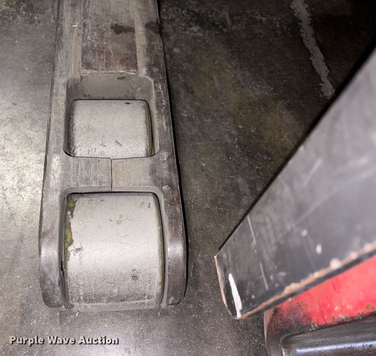 image for item FK1125 Raymond 750-R45TT reach truck