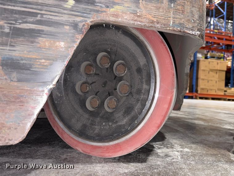 image for item FK1125 Raymond 750-R45TT reach truck