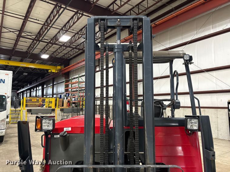 image for item FK1514 2017 Moffett M8 55.4 forklift