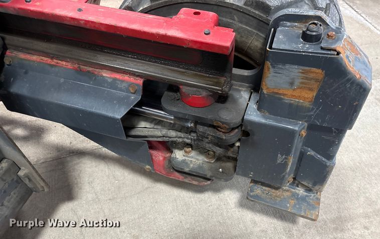 image for item FK1514 2017 Moffett M8 55.4 forklift