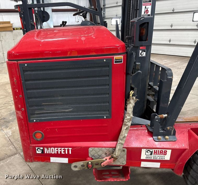 image for item FK1514 2017 Moffett M8 55.4 forklift