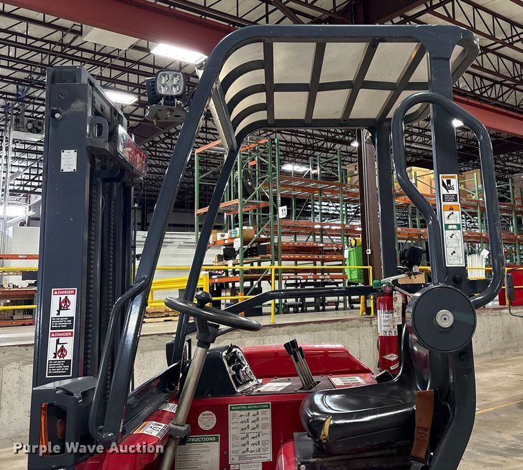 image for item FK1514 2017 Moffett M8 55.4 forklift