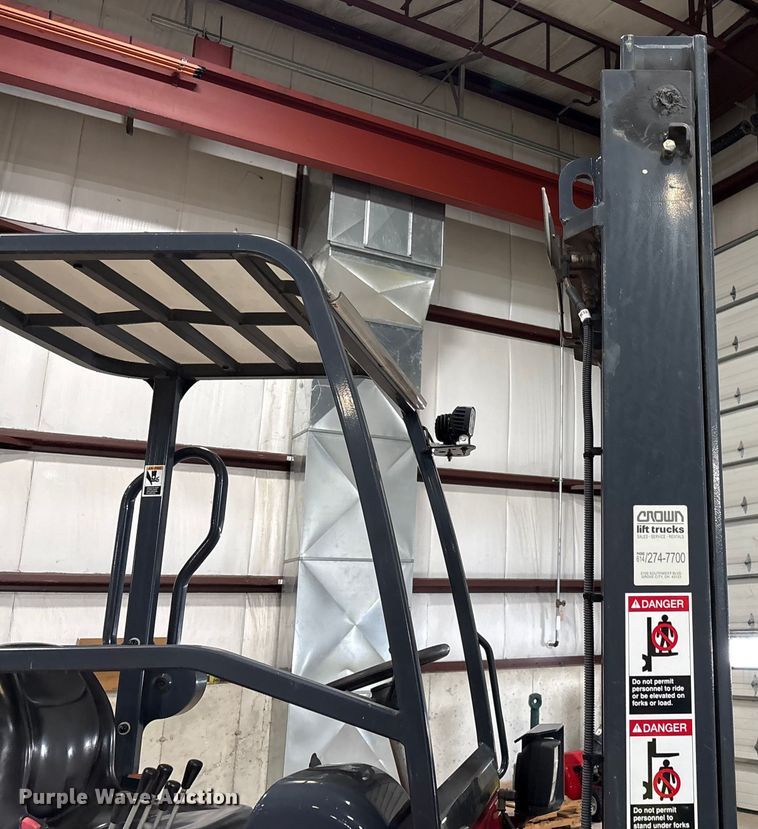 image for item FK1514 2017 Moffett M8 55.4 forklift