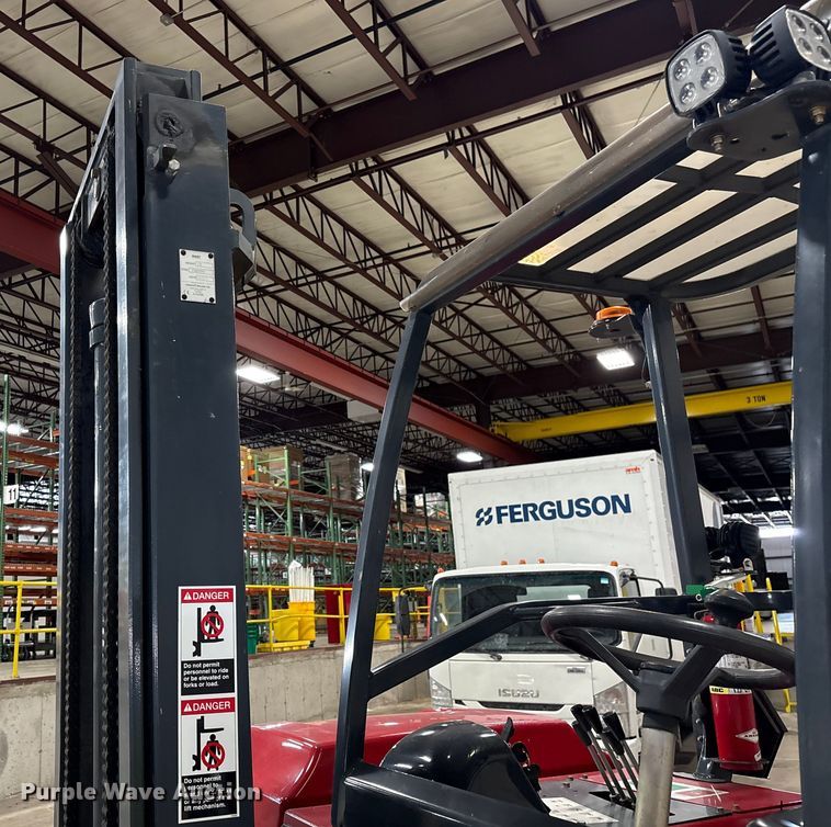 image for item FK1514 2017 Moffett M8 55.4 forklift