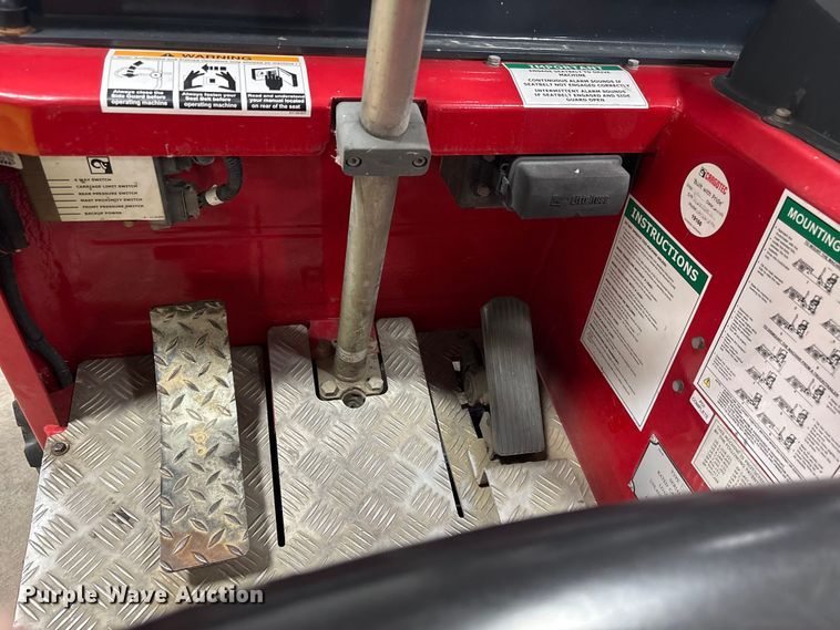 image for item FK1514 2017 Moffett M8 55.4 forklift