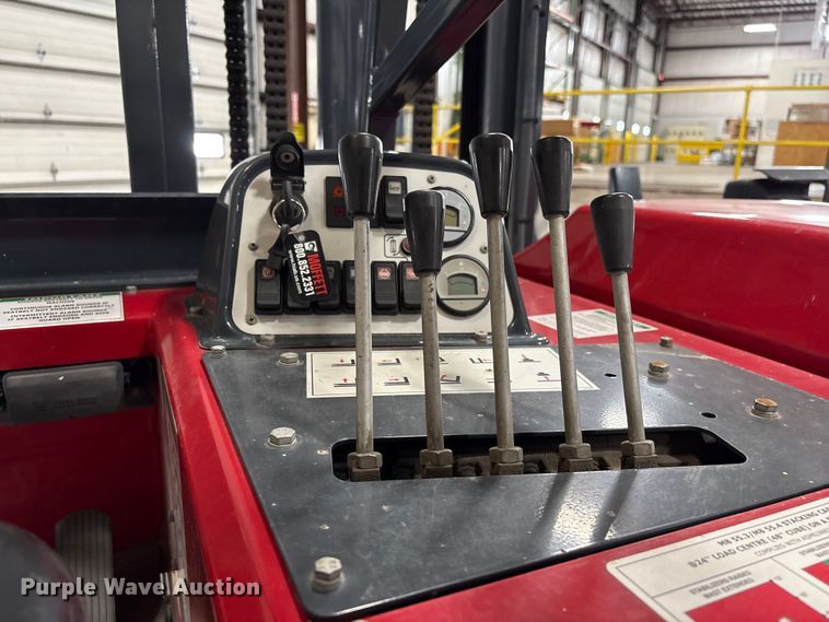 image for item FK1514 2017 Moffett M8 55.4 forklift