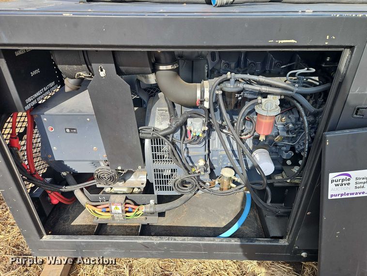 image for item FN5536 Northern Lights NL498D2-32KW generator