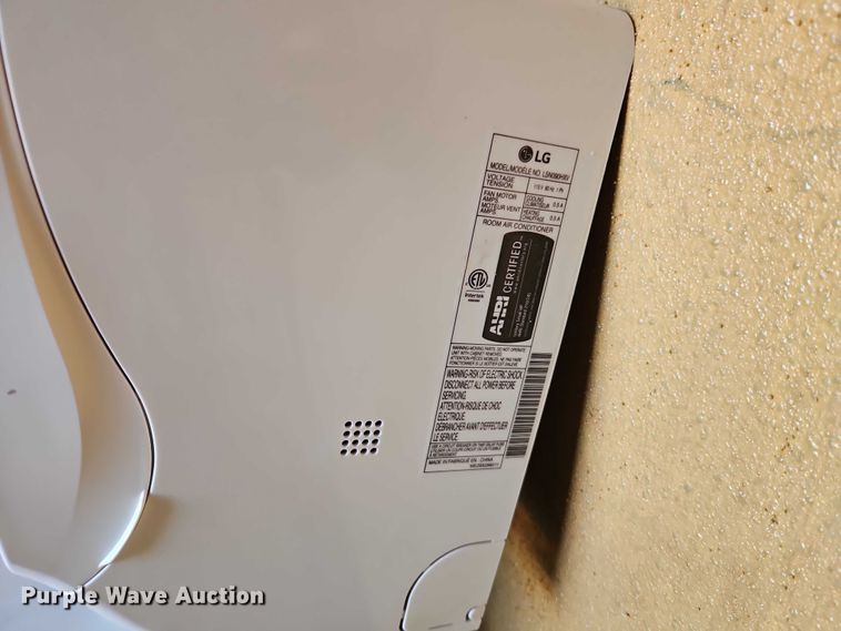 image for item FN5539 (2) CIMC CB22-05-02 office shipping containers