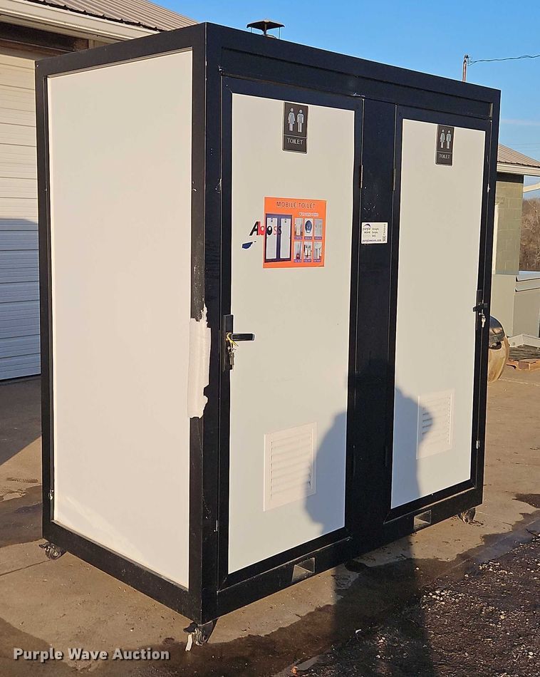 image for item FN5542 Aboss mobile restroom
