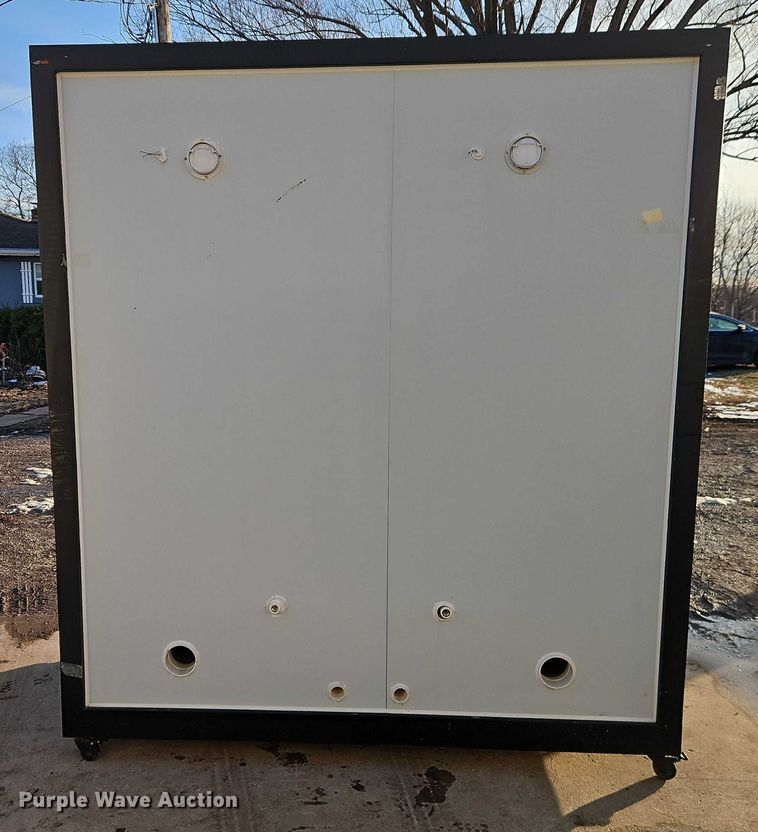 image for item FN5542 Aboss mobile restroom