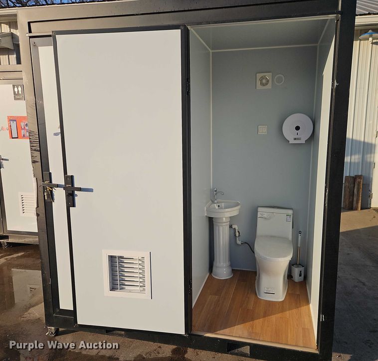 image for item FN5542 Aboss mobile restroom