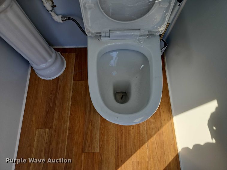 image for item FN5542 Aboss mobile restroom