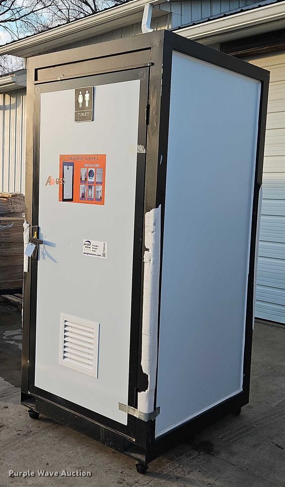 image for item FN5543 Aboss mobile restroom
