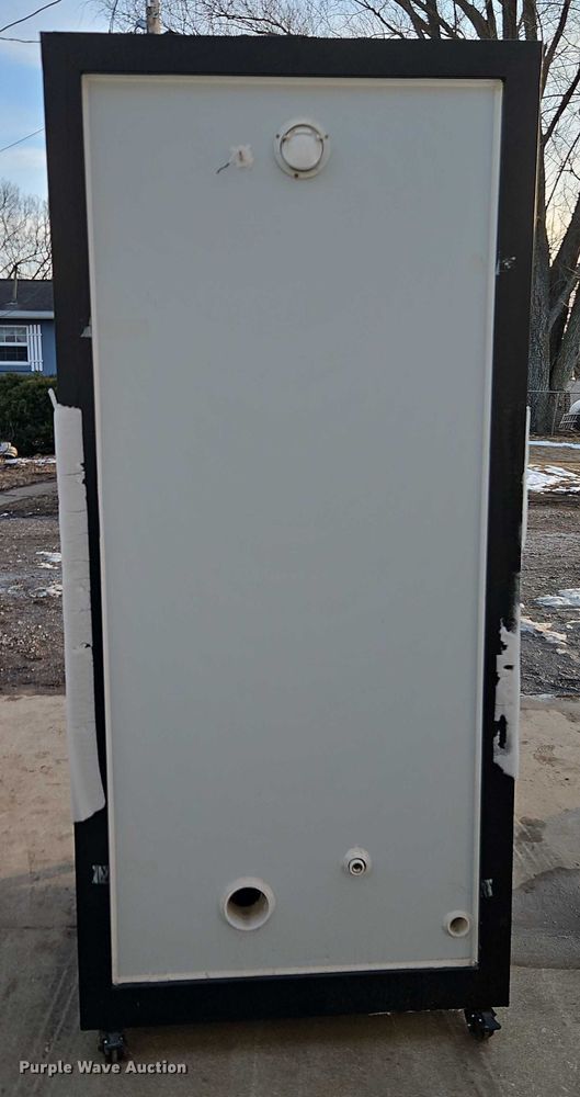 image for item FN5543 Aboss mobile restroom