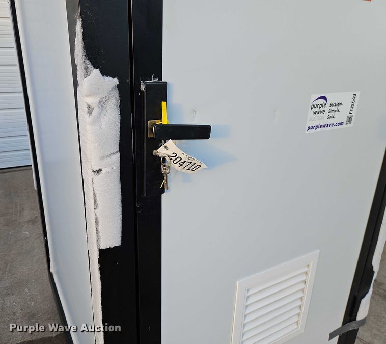 image for item FN5543 Aboss mobile restroom