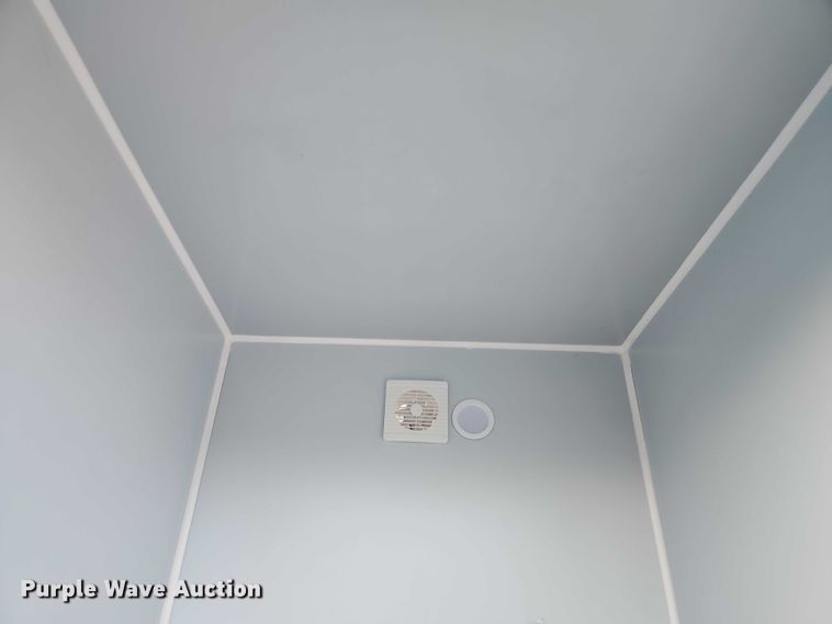 image for item FN5543 Aboss mobile restroom