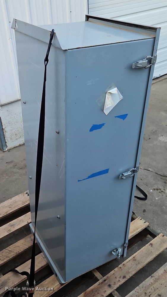 image for item FN5544 Caterpillar automatic transfer switch