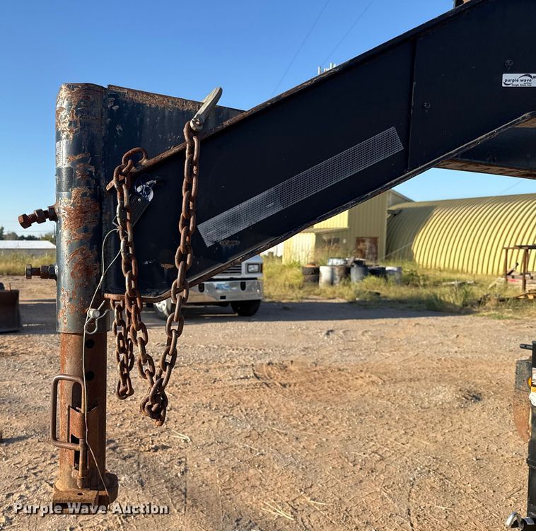 image for item GH9384 1994 Belshe DT-255 equipment trailer