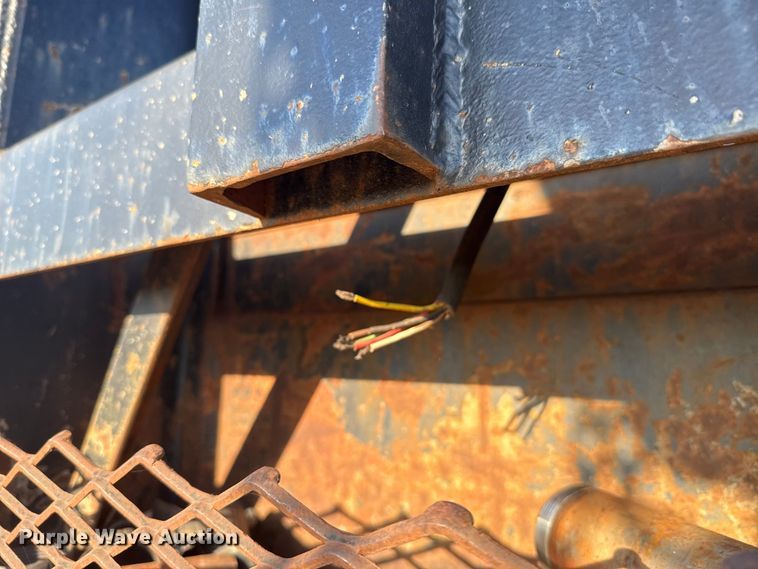 image for item GH9384 1994 Belshe DT-255 equipment trailer