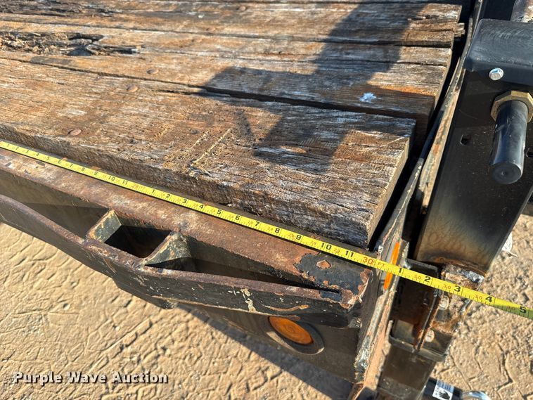 image for item GH9384 1994 Belshe DT-255 equipment trailer