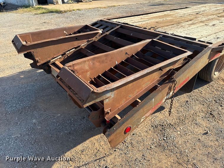 image for item GH9385 2002 Kargo King equipment trailer