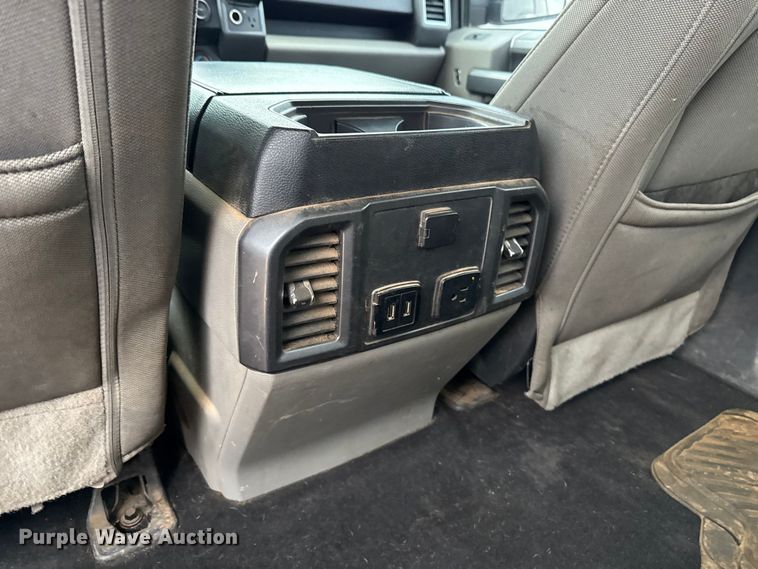 image for item HI9398 2018 Ford F150 Crew Cab pickup truck