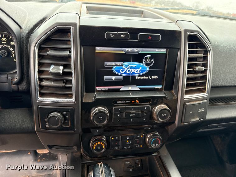 image for item HI9400 2015 Ford F150 Crew Cab pickup truck