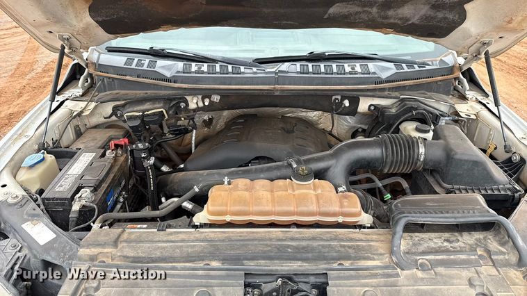 image for item HI9400 2015 Ford F150 Crew Cab pickup truck