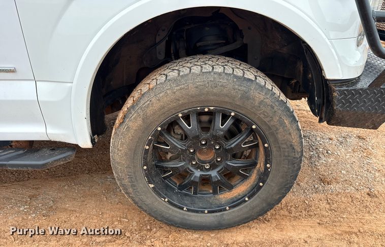 image for item HI9400 2015 Ford F150 Crew Cab pickup truck