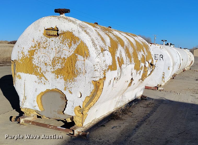 image for item IH9414 (2) tanks