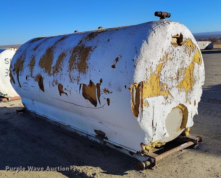 image for item IH9414 (2) tanks