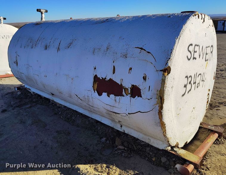 image for item IH9414 (2) tanks