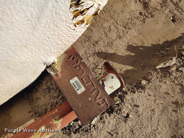 image for item IH9414 (2) tanks