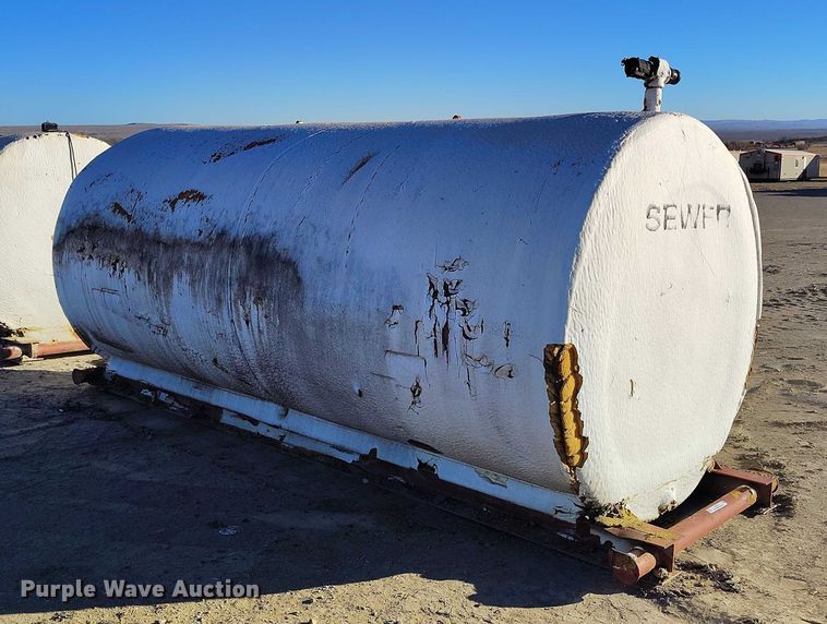 image for item IH9415 (2) septic tanks