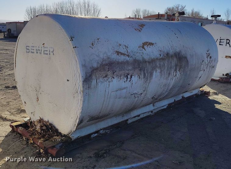 image for item IH9415 (2) septic tanks