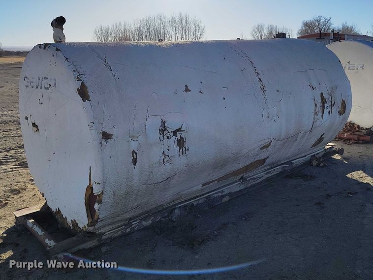 image for item IH9415 (2) septic tanks