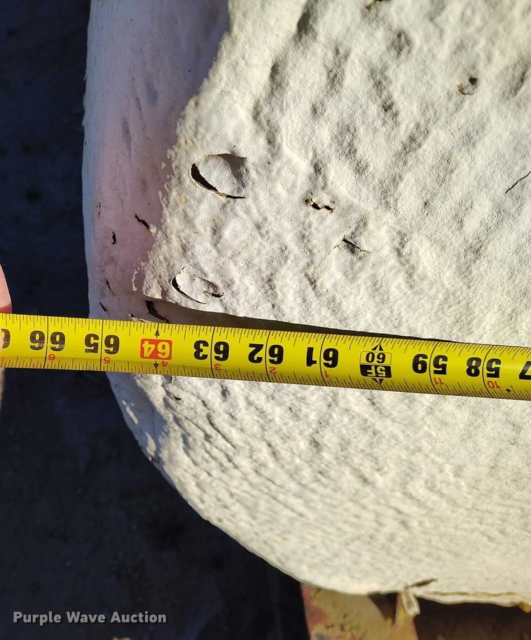 image for item IH9415 (2) septic tanks